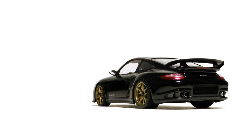 Illustration for article titled Porsche 911 GT2 RS by Minichamps
